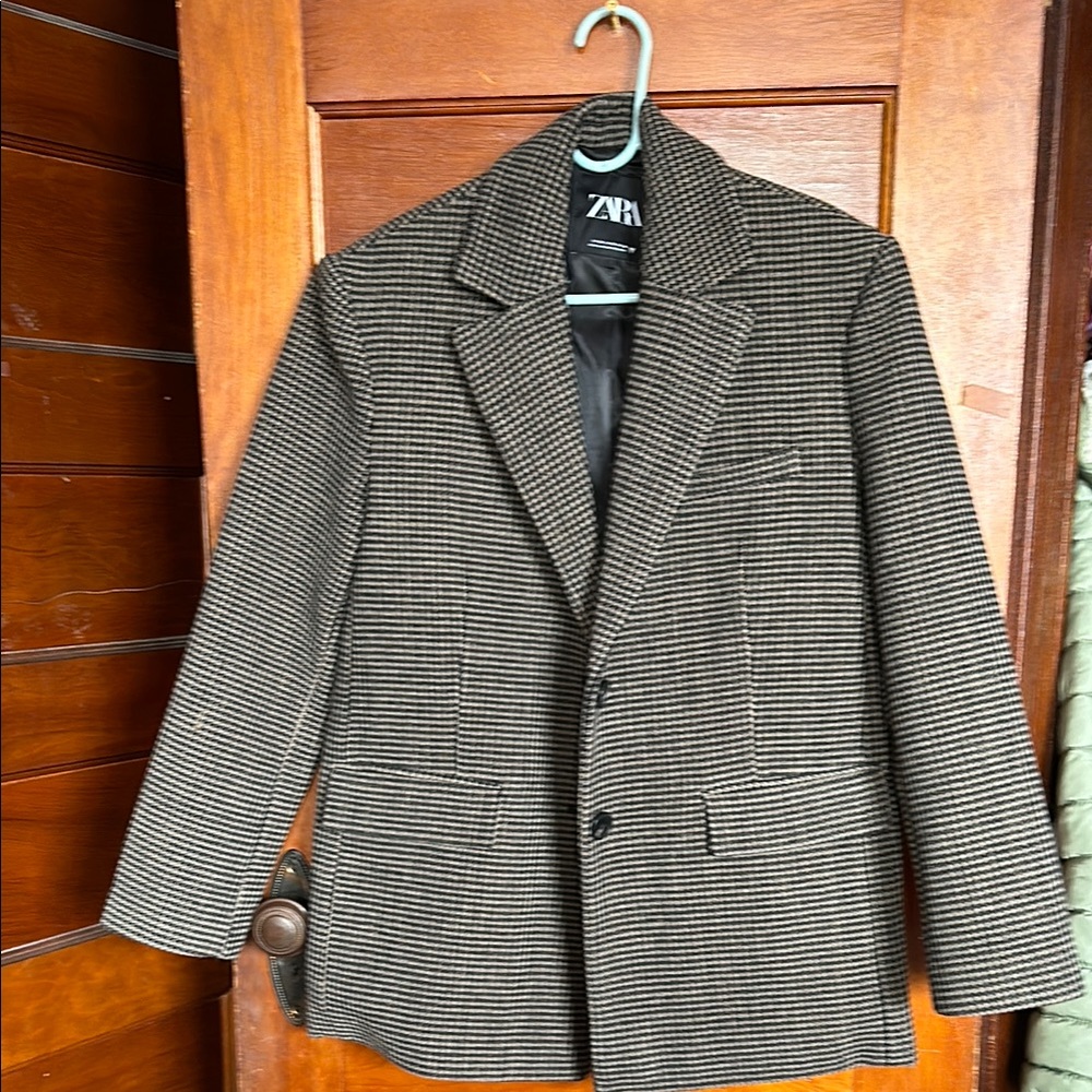 Zara Women’s OverSized Blazer